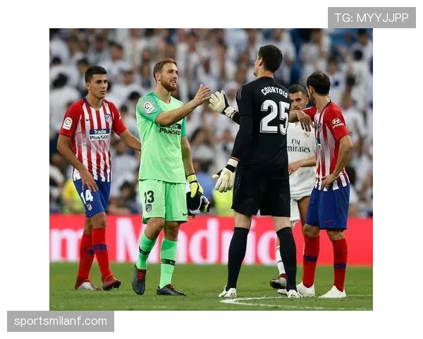 奥布拉克与库尔图瓦：门线反应速度与身高覆盖范围对比